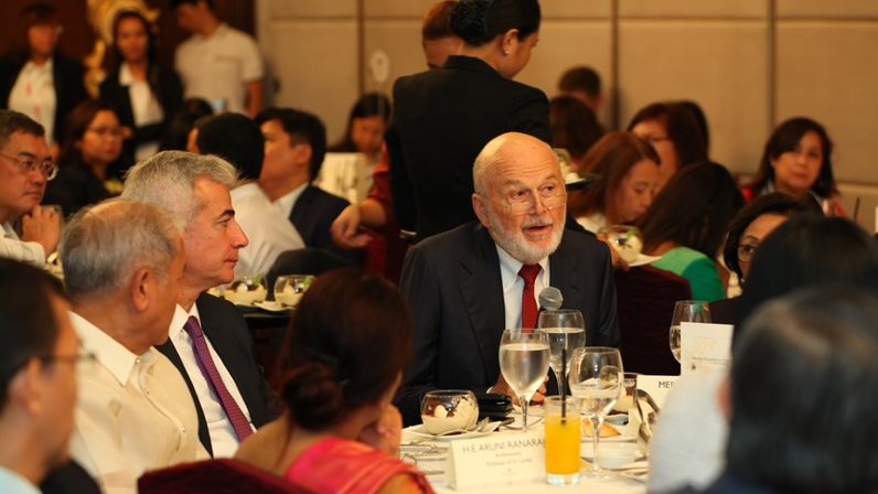 Hinrich Foundation STI 2016 Manila Merle Hinrich Cropped