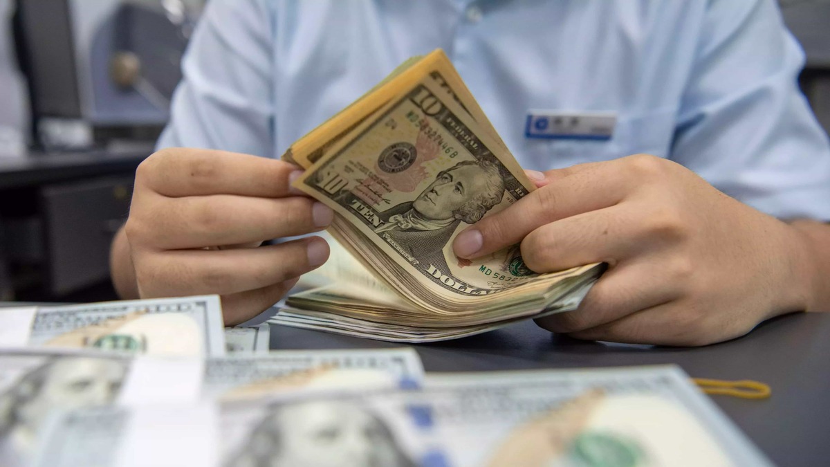 Chorzempa Sanctions And The Dollar Min