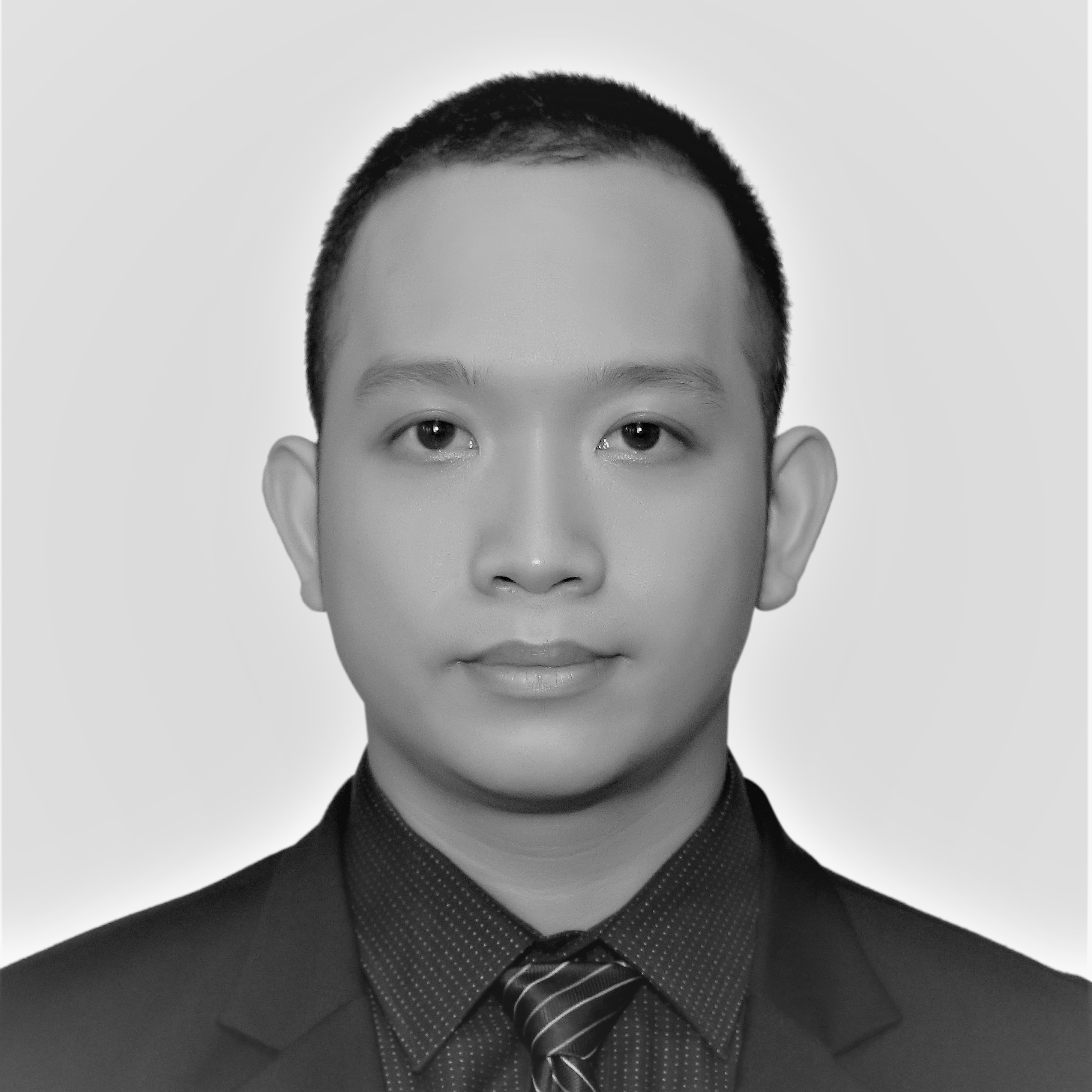 Thuan Vuong Hinrich Scholar RMIT MGT Class Of 2022 (1)