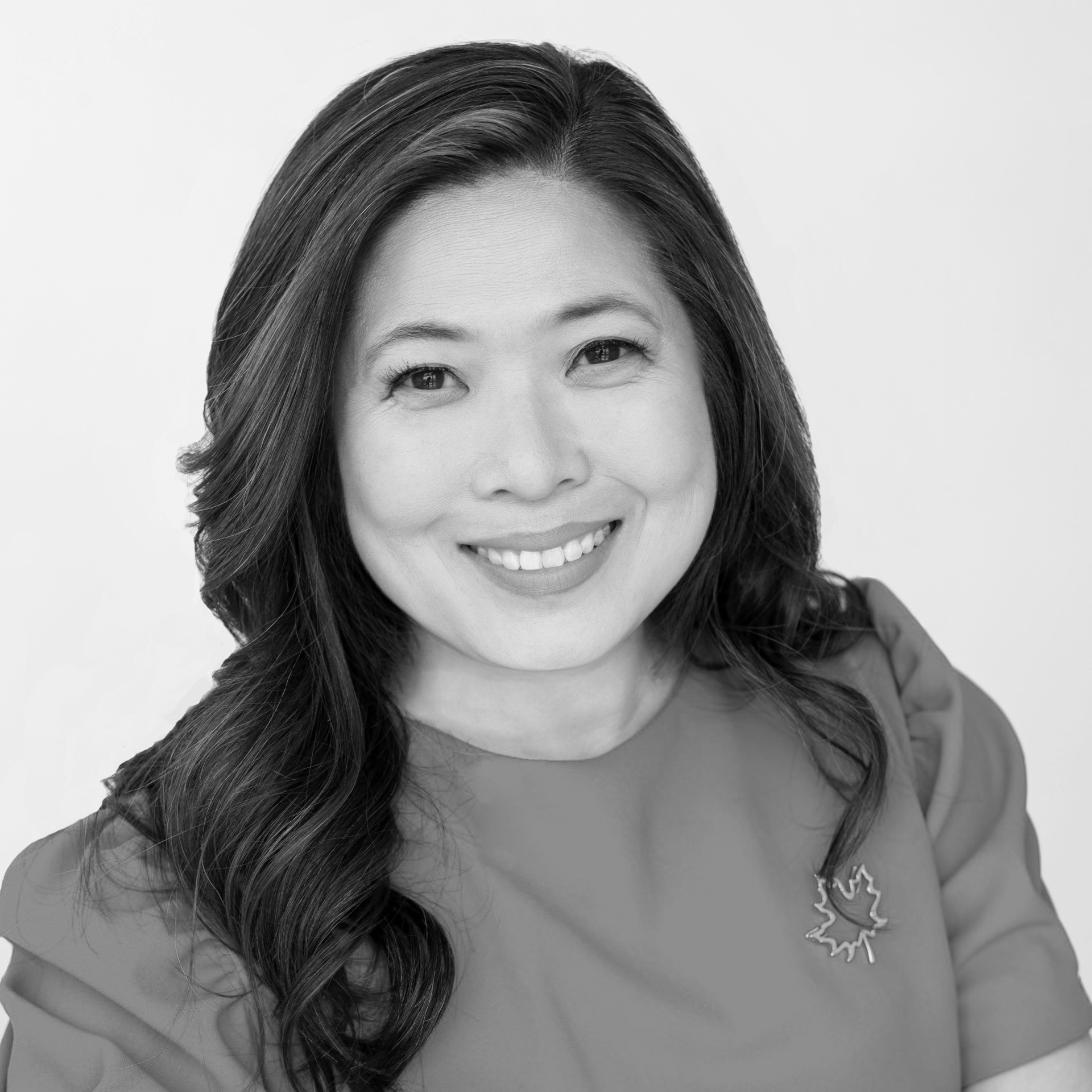 Mary Ng