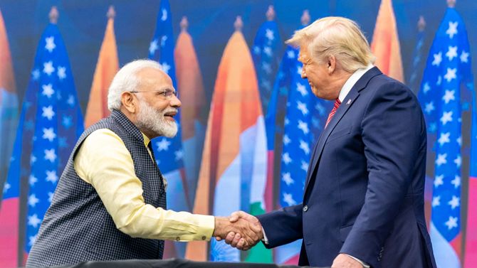 Trump Modi Usa India 670X377