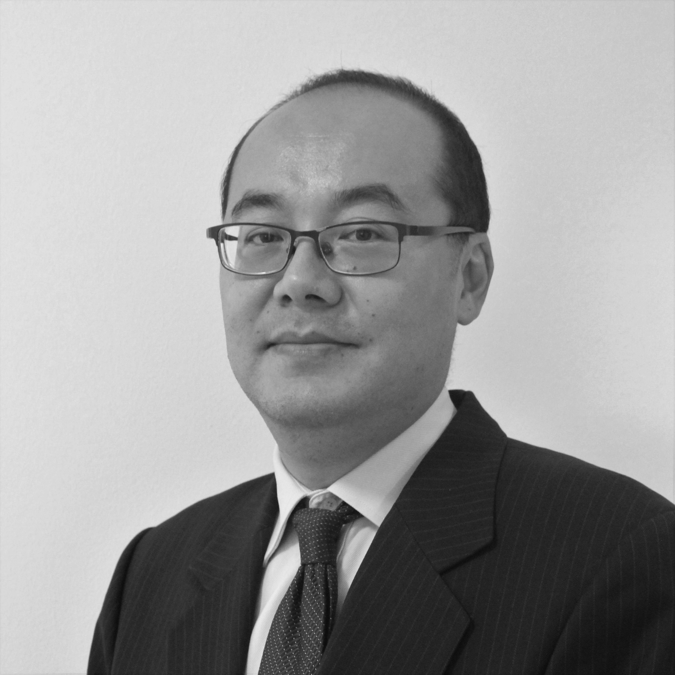 Carlos Kuriyama